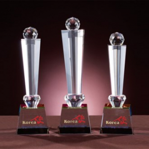 6) 147- 2 크리스탈 트로피