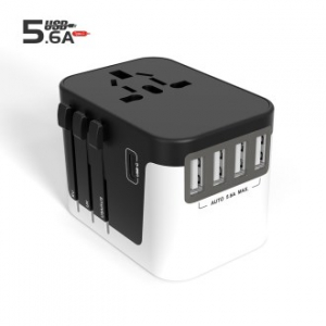 트리피그 멀티플러그 305베타 USB 4개 C타입 1개 충전 5600mA