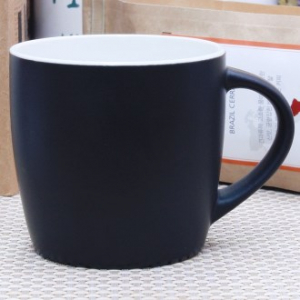 테라 무광 블랙인 화이트 매직 머그컵