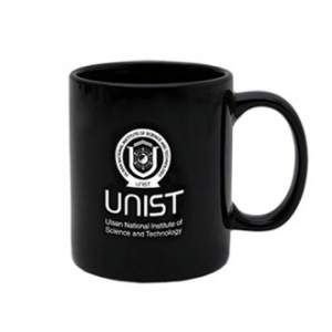 직선 블랙 머그컵