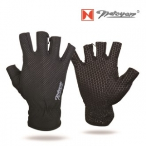 나토얀 메쉬 반 장갑