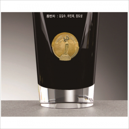 블랙 화이트 투톤 통 크리스탈 트로피 #4