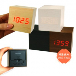책상 시계 LED디지털 우드시계정사각