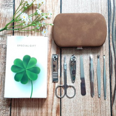 세무 손톱깎이 브라운모티브