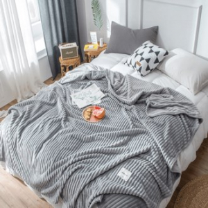 캠핑블랭킷 극세사이불 차박이불 블랑켓 캠핑용이불 카페 담요 차박 담요 무릎담요 공항 담요 블랭킷 캐릭터 담요 극세사무릎담요 극세사 담요 캠핑 담요