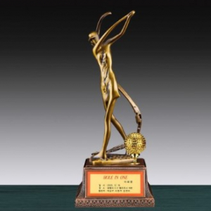 청동 트로피 SD13) 136-4