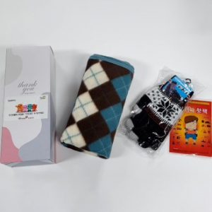 보온 무릎담요 + 터치 장갑 +온열 핫팩 선물