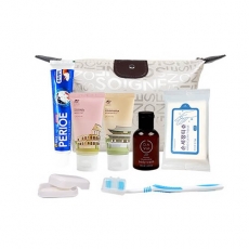 해피 여행용세트 8종 [파우치, 치약, 칫솔, 샴푸, 린스, 바디워시, 손세정티슈, 비누]_214