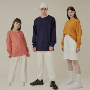 라운드 맨투맨 // 국산