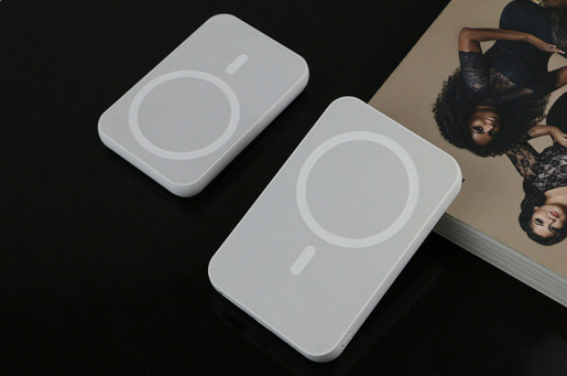 맥세이프 보조배터리 10000mAh + 맥세이프 스티커 #3