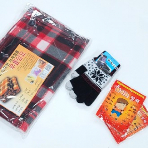 무릎담요+ 핫팩 손난로+ 터치 장갑 선물