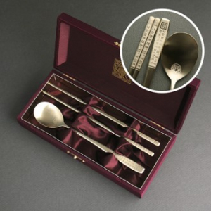 훈민정음 골드 1인수저 (실크케이스)