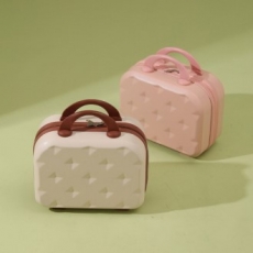 나는용 CJH761 엠보싱 패턴 레디백