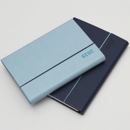 2025 AP33 3단 양장 다이어리 25절 - 네이비 #4