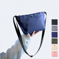 브레이크 생활방수 여행용미니 크로스백