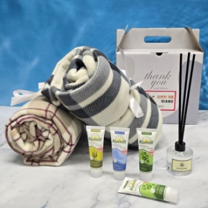 카밀 핸드크림 로션+ 디퓨저 방향제+ 망토 담요 답례품 보온
