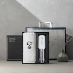 송월 프리미엄 선물 세트 스누피 리버40 1P + 구강세정기 1P