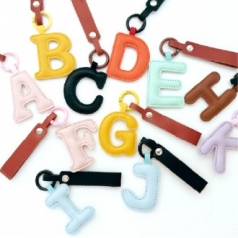 인조가죽 스티치 알파벳 키링 A-Z // 선택