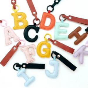 인조가죽 스티치 알파벳 키링 A-Z // 선택