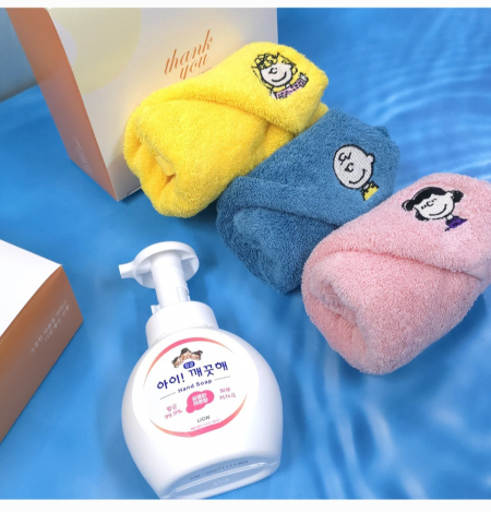 [송월타올] 스누피 수건+ 아이깨끗해 손세정제 선물세트 타올세트 타올선물//((사은품 레디백))// 핸드워시 타월 세트// 타월선물