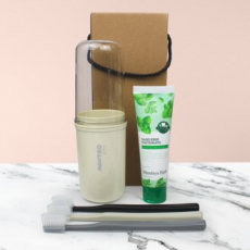 나드 프리미엄 허브치약 + 이중 미세모칫솔3개 + 휴대용 양치컵