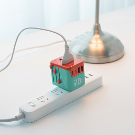 루티네 여행용멀티 어댑터 35W #4