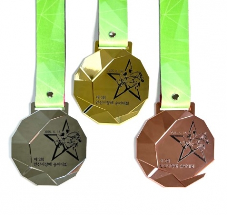 금속 금형 메달 다이아컷팅 // 주문제작 #2