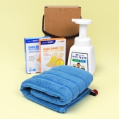 아이깨끗해 주방전용 핸드워시 + 골지 핸드타올 + 정품 대일밴드 프리미엄 세트 24매