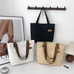 세련된 오피스용 가방 에코백