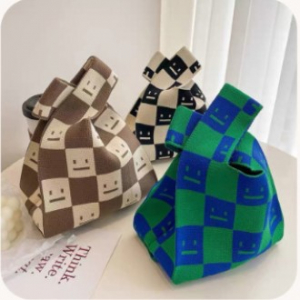 니트 손목가방 90종