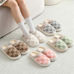 체스패턴 폭신폭신 털 슬리퍼
