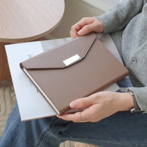 뉴프로 양장 붙임식 다이어리 3단 25절/브라운