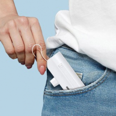 뉴에이커 2in1 듀얼 충전 일체형 미니 보조배터리 5000mAh SM-ST-30