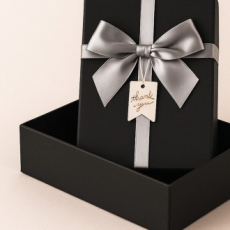 인기박스 실버리본 고급 싸바리 선물상자 선물박스 종이박스 블랙 12x12x5.5(가로 12~40cm)