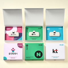 LCD 고속 일체형 보조배터리 5000mAh+자석싸바리 굿즈세트