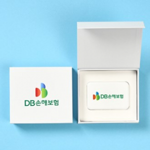 컴팩트 맥세이프 보조배터리 5000mAh+자석싸바리