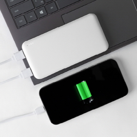 템플러스 대용량 슬림 듀얼포트 보조배터리 10000mAh #3