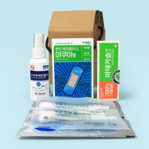 방수밴드 마데카솔연고 소독면봉 구급상자 7종