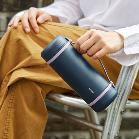 락앤락 메트로 퍼펙트씰 토트 텀블러 600ml LHC3402NVY #3