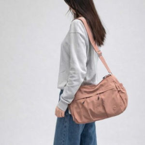 크로스백 여성 대용량 여행용 메신저백 피오니