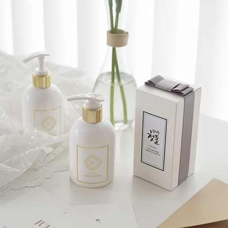 [메이드써니]  핸드워시 베이비파우더향 250ml (그레이 리본+스티커 포함) #2