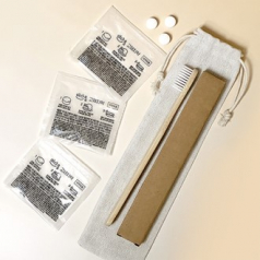 대나무칫솔(1p)과 고체치약 3정 파우치 세트