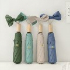 818 자외선 차단 목재 손잡이 접이식 우산