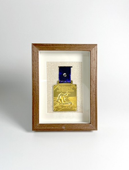메달액자 작은 금속에 담긴 큰 가치 당신만의 1구메달액자