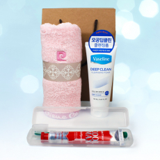 피에르가르뎅 세면타올 170g + 바세린 클렌징폼 + 크리오 치약칫솔세트 + 끈케이스