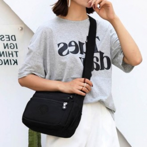 여행미니크로스백 여자 여권 지갑 수납 가방 튼튼함