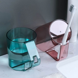 물이 고이지 않는 위생적인 칫솔 양치컵