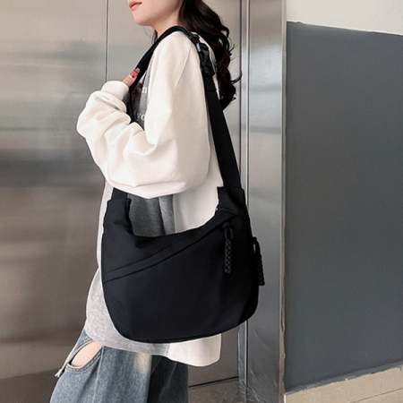 포이포이 가방 데일리 유니섹스 반달 크로스 숄더 호보백 #4