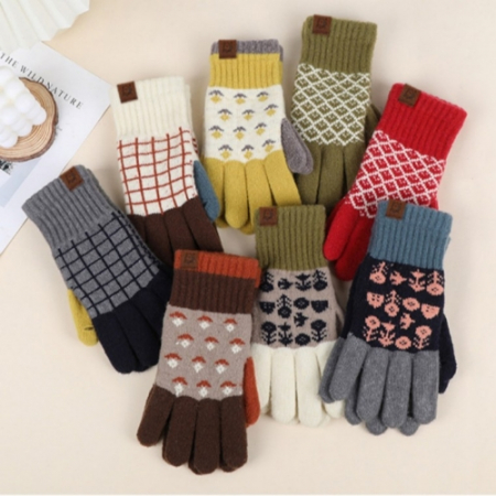 핑거 홀 자카드 배색 털장갑 #4