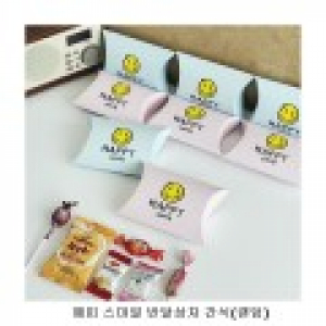 위크앤드 해피 스마일 반달상자 간식(랜덤) 답례품